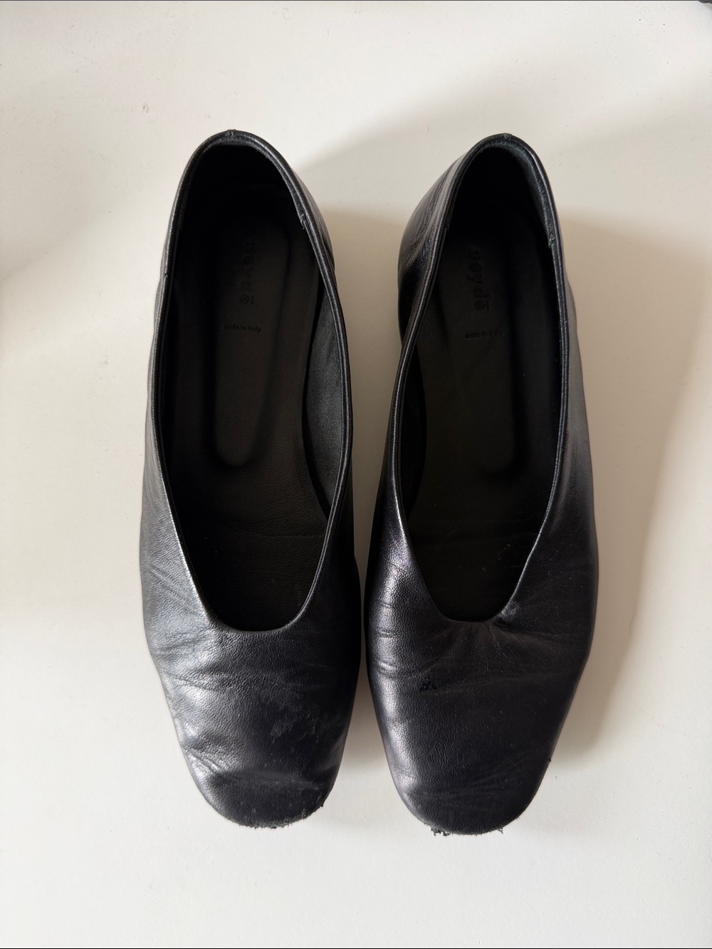 Aeyde Black Leather Square-Toe Ballet Flats